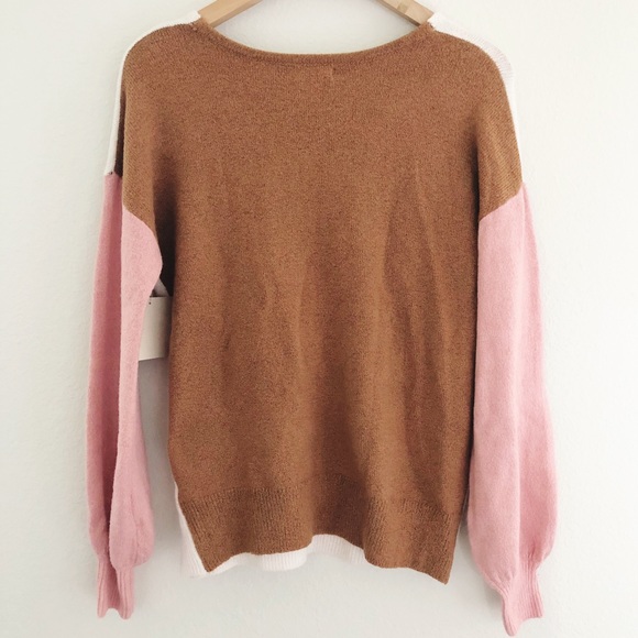 14th & Union V-Neck Color block Sweater - Picture 2 of 4